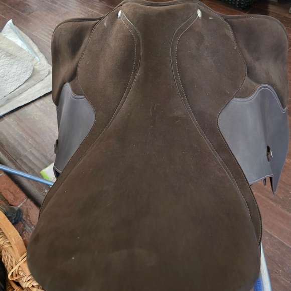 COPY - Wintec 2000 All Purpose Saddle  17.5 " never used spotless   with a dove… - Picture 6 of 12